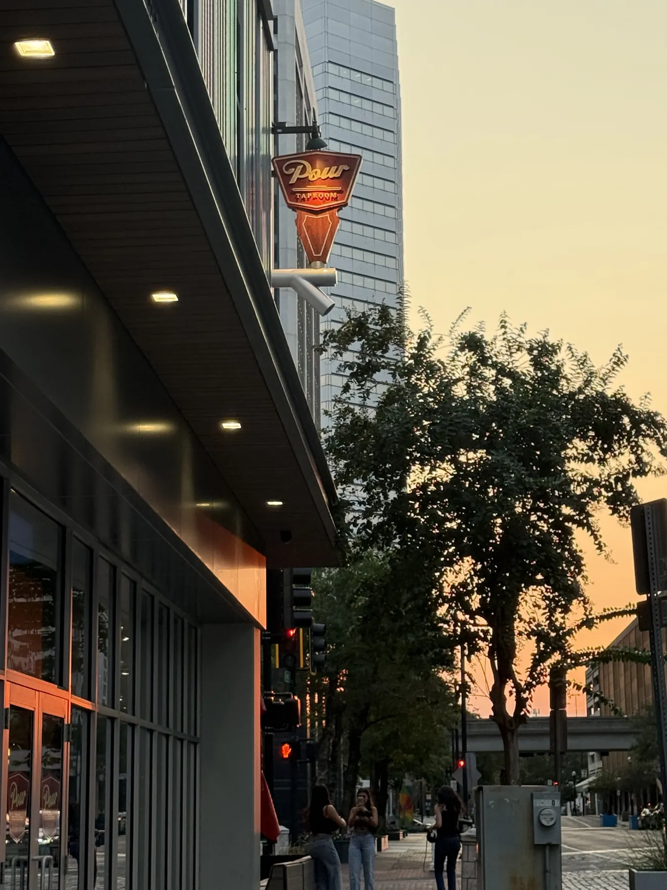 Pour Taproom on N Laura St in Downtown Jacksonville at sunset